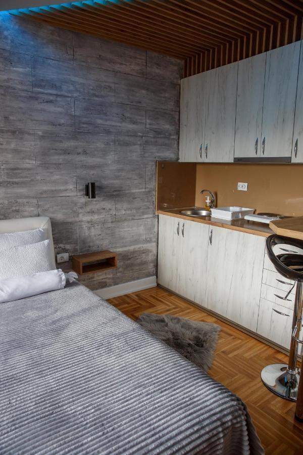 Apartman Studio Milica I Subotica Exteriör bild